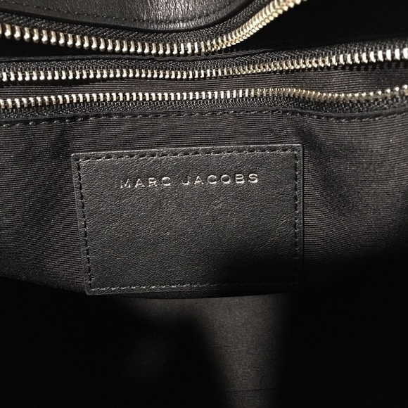 SOLD MARC JACOBS Satchel- Not available - Picture 4 of 11